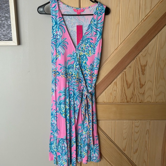 Lilly Pulitzer Dresses & Skirts - Beautiful NWT Lilly Pulitzer Misha Wrap Dress in Pelican Pink size medium
